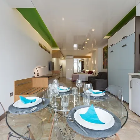 アパート Garden Loft Kandinsky *